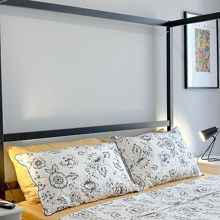 Torre 24 - Luxury Naviglio Suite Milánó Kültér fotó
